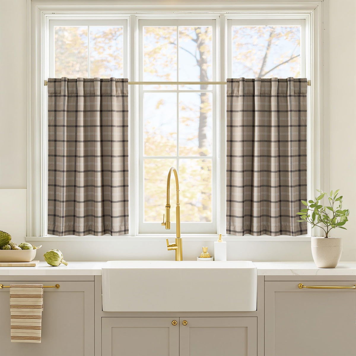NICETOWN Olive Green Farmhouse Gingham Tiers Kitchen 100% Blackout Curtains