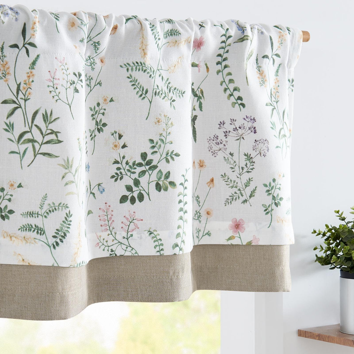 jinchan Floral Linen Kitchen Valance Curtain, 50x16, 1 Panel, Black